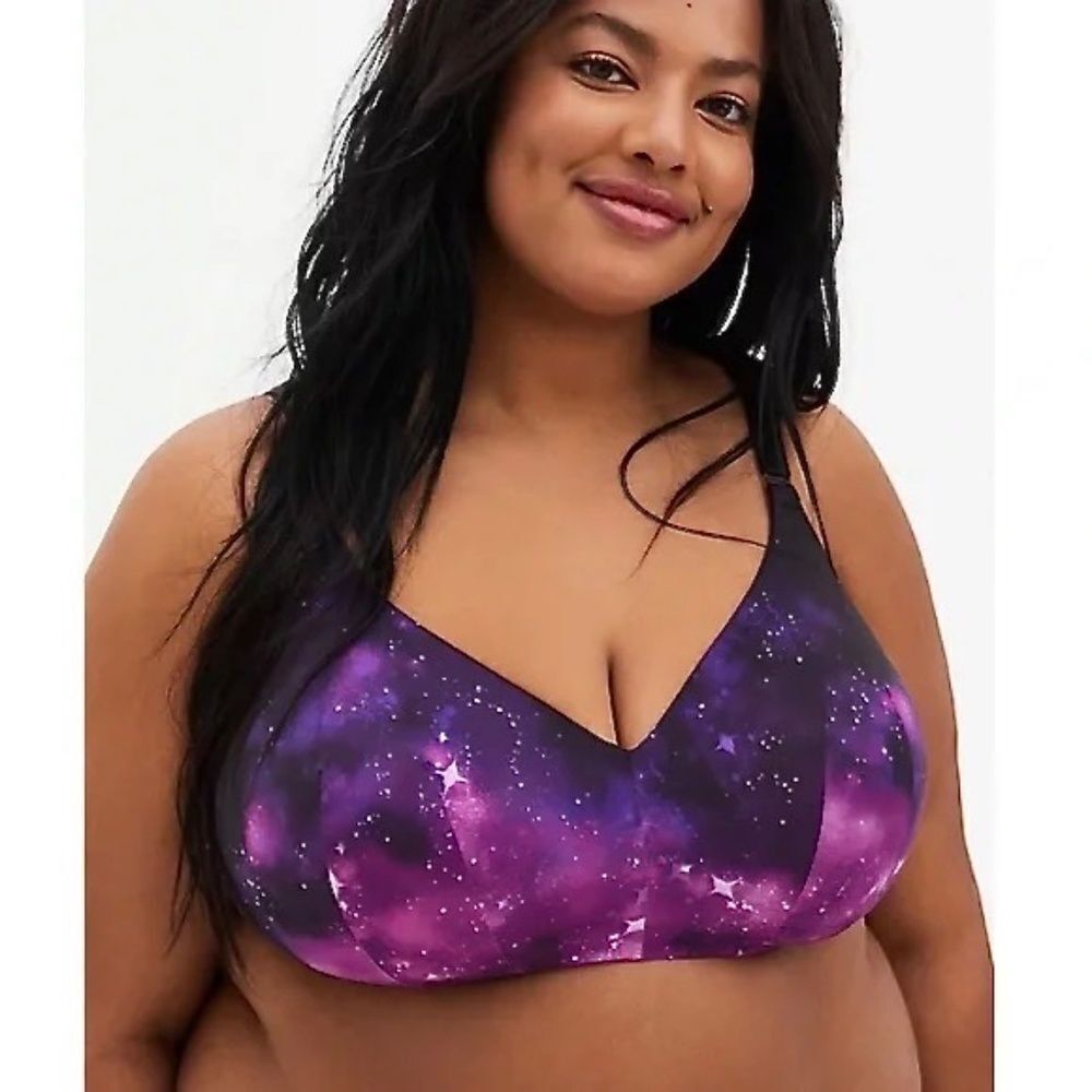 Torrid Curves Galaxy 360 Back Smoothing Lightly Lined Wire Free Bra Sz 4…